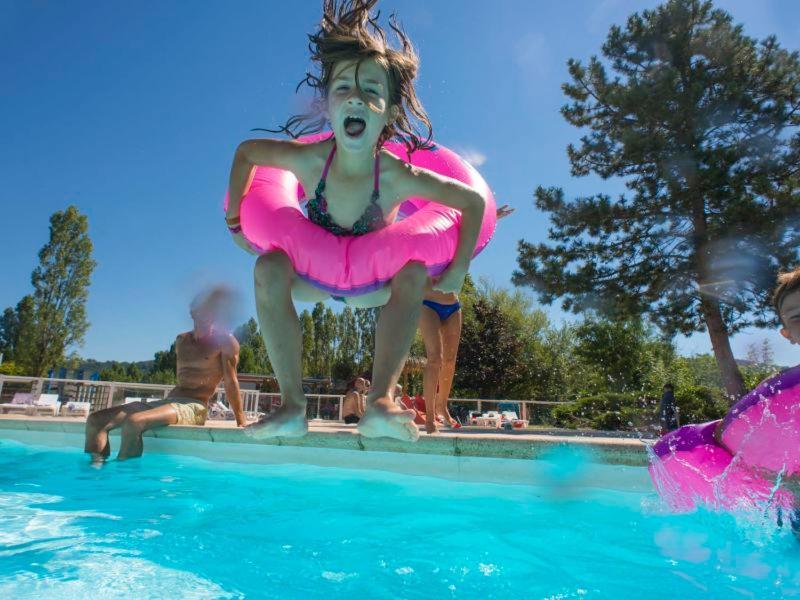 Camping Officiel Siblu Les Rives De Condrieu Buitenkant foto
