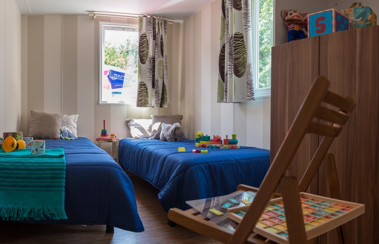 Camping Officiel Siblu Les Rives De Condrieu Buitenkant foto